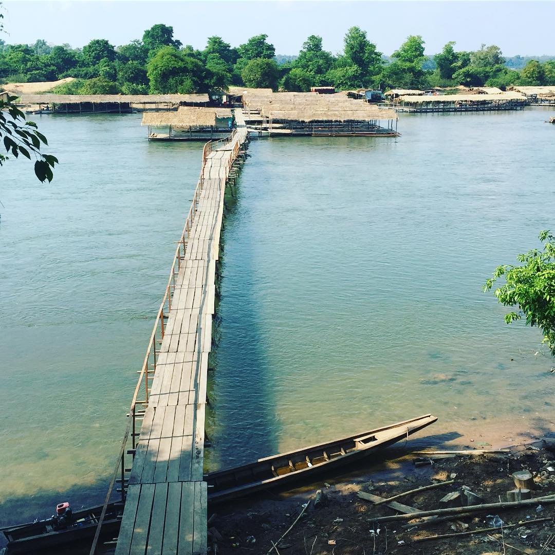 Teuk Thla Bopha Phluk | ទឹកថ្លា បុប្ផាភ្លុក