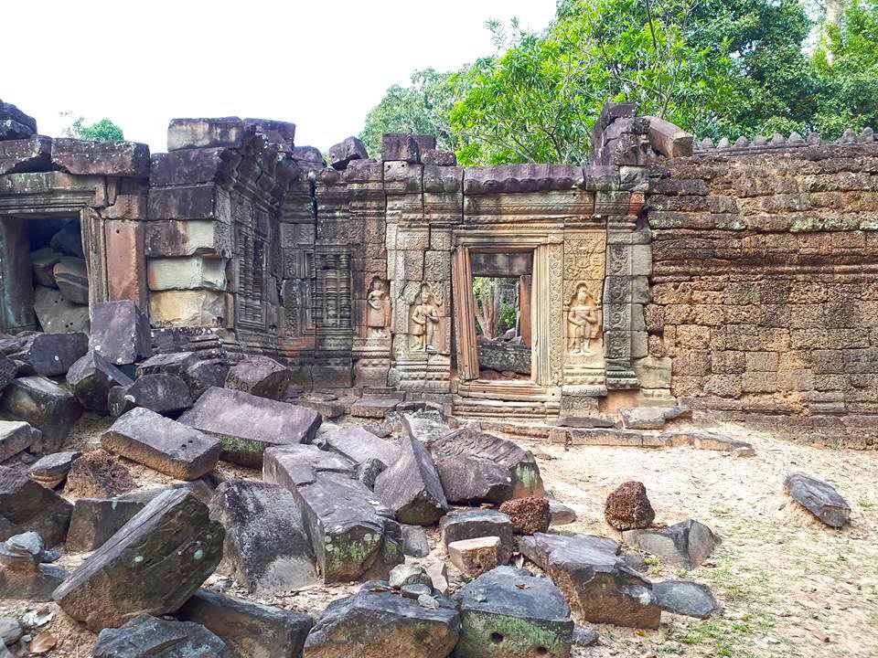 Banteay Thom Temple | ប្រាសាទបន្ទាយធំ