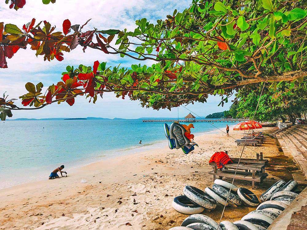 Independence Beach Cambodia | ឆ្នេរឯករាជ្យ