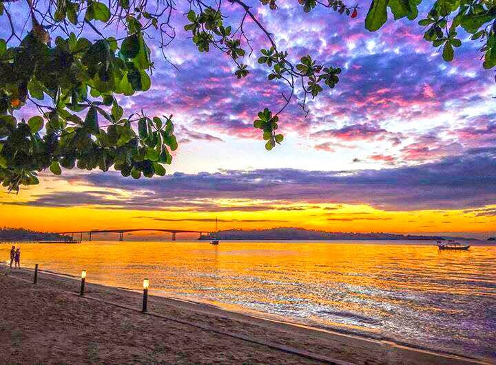 Mlob Chrey Beach | ឆ្នេរម្លប់ជ្រៃ