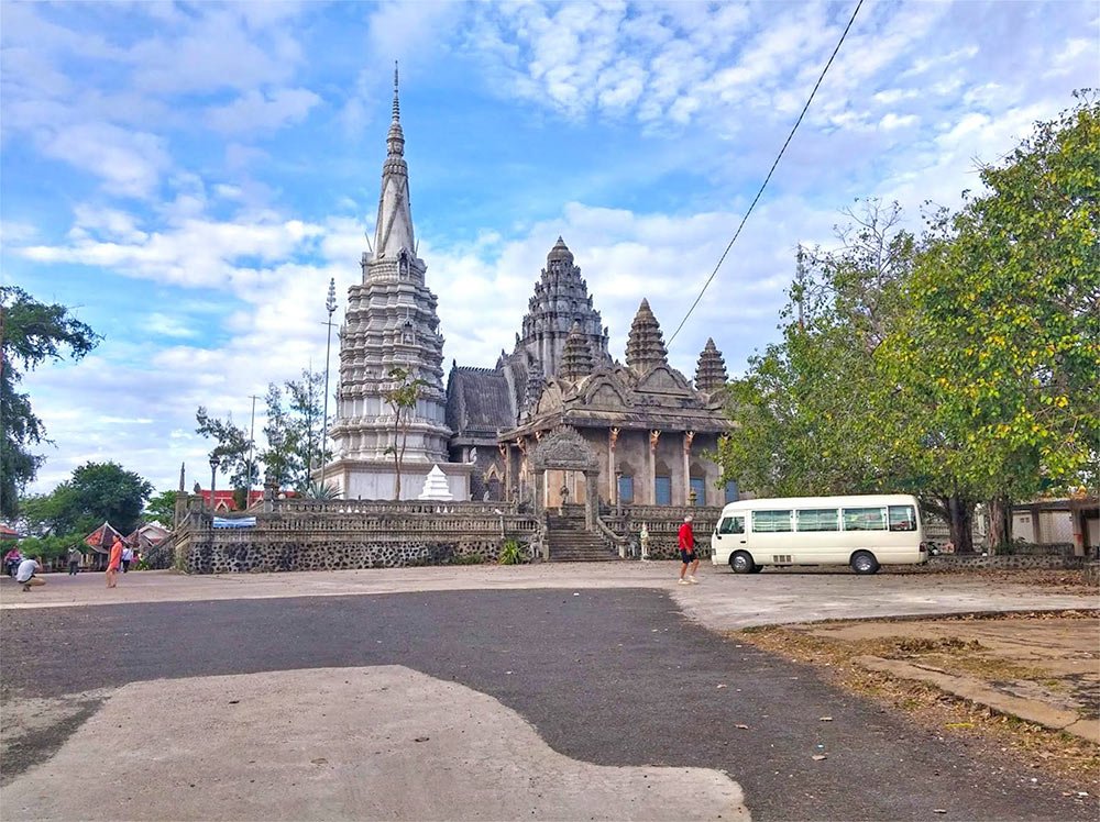 Phnom Bros | ភ្នំប្រុស