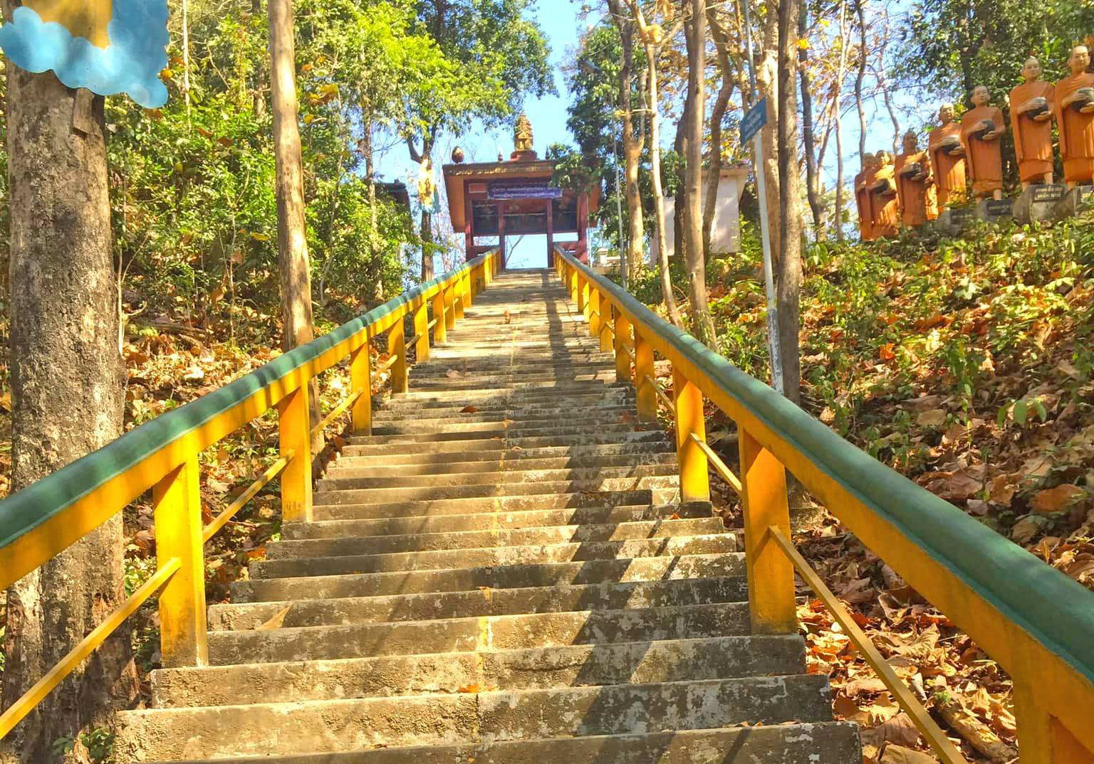 Phnom Sambok | ភ្នំសំបុក