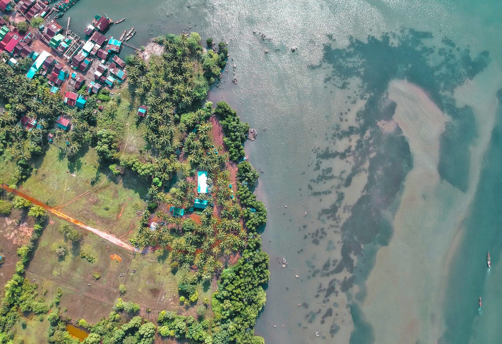 Mlob Kongkang Mangrove Shade Camping | ម្លប់កោងកាងត្រជាក់ចិត្ត