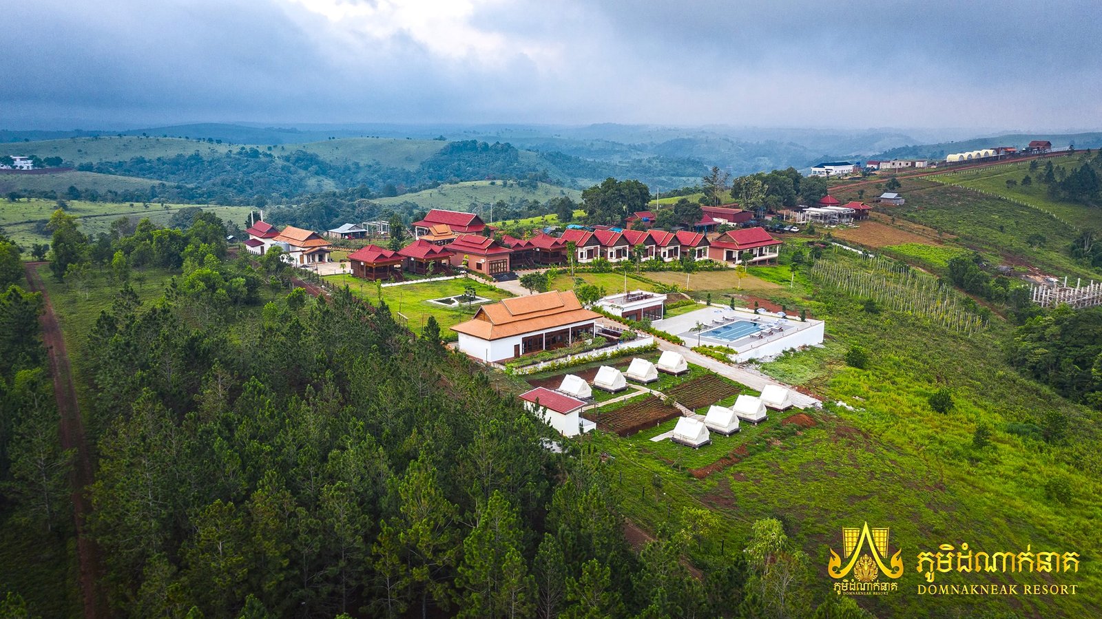 Domnakneak Resort | ភូមិដំណាក់នាគ