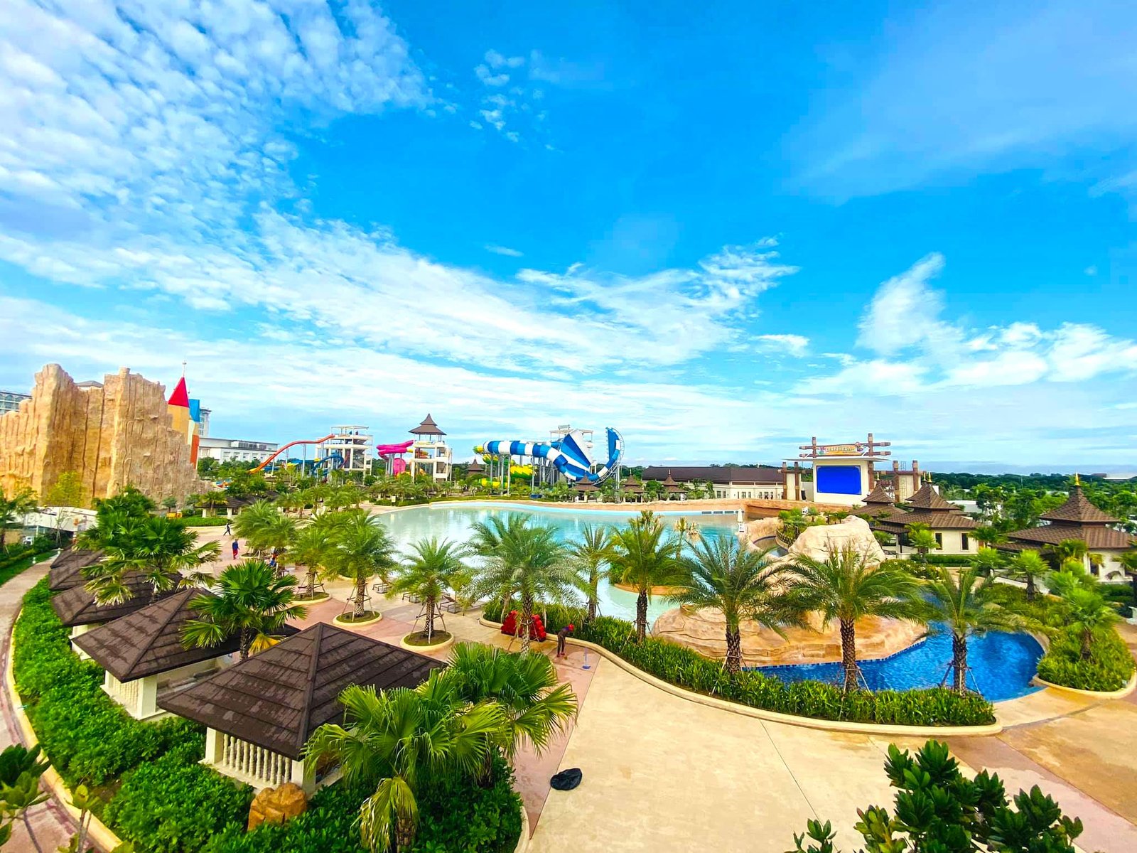 Garden City Water Park | ហ្គាឌិន ស៊ីធី វ៉តធើផាក