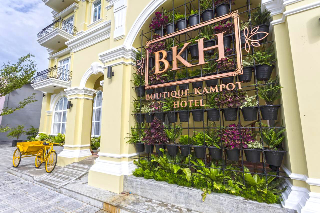 Boutique Kampot Hotel | សណ្ឋាគារ កំពត ប៊ូទិក