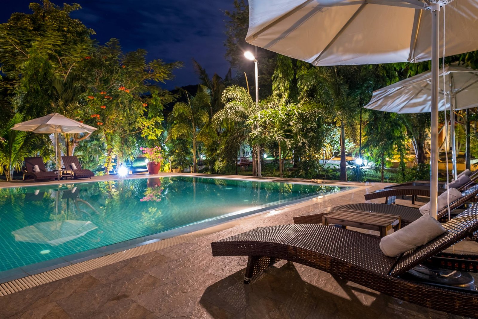 Kep Bungalows | កែប បឹងហ្គាឡូ