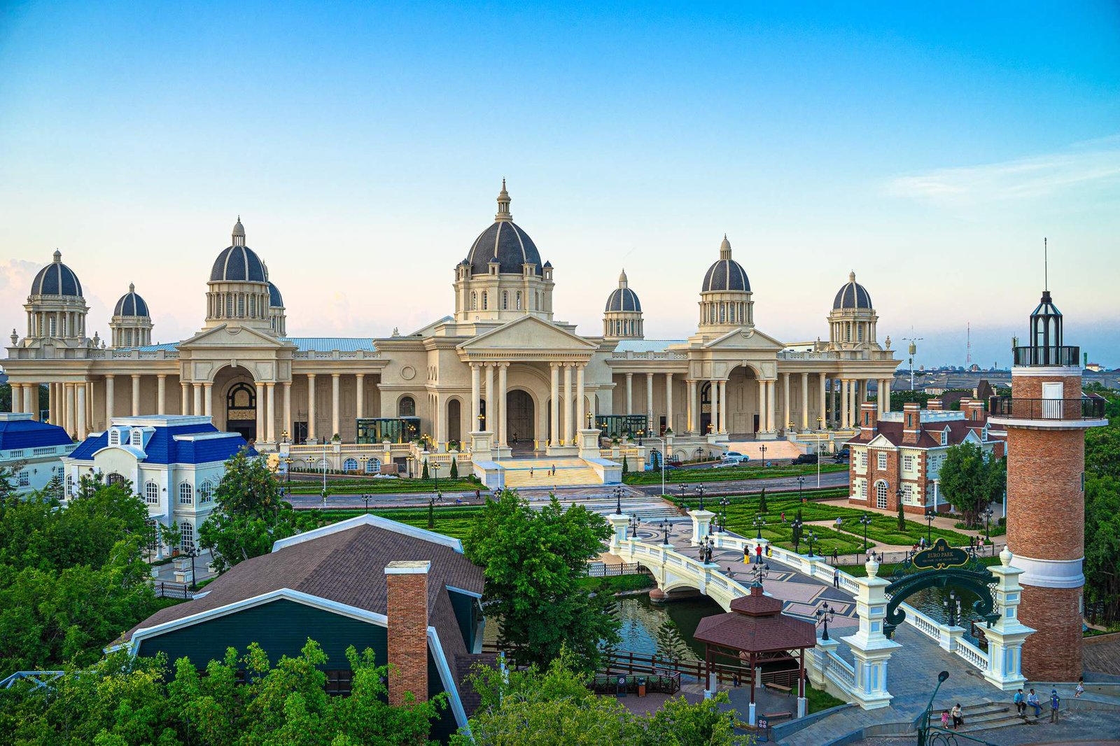 Euro Park | យូរ៉ូផាក