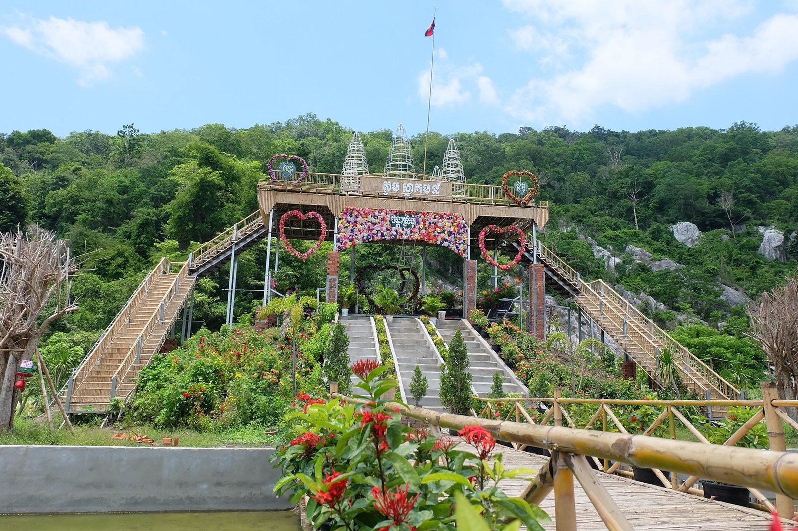 Phnom Prampi Cave | ធម្មជាតិ ភ្នំប្រាំពីរ