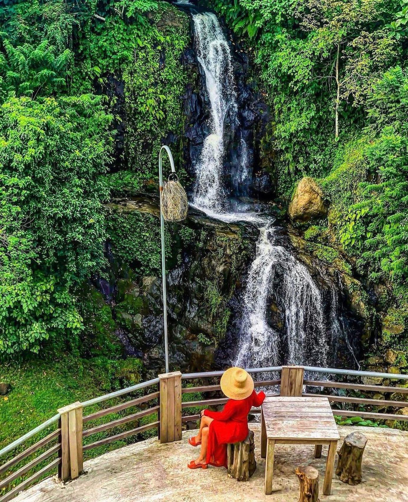 Layana Waterfall