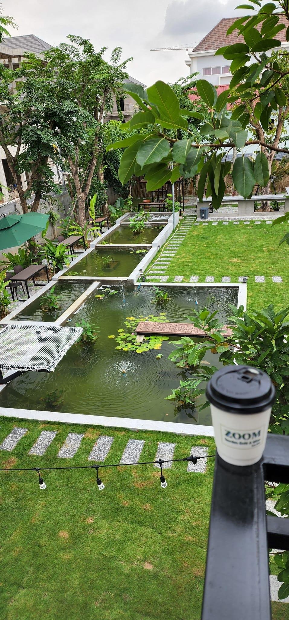 Zoom Garden Cafe & Wine | ហ្សូមហ្កាឌិន
